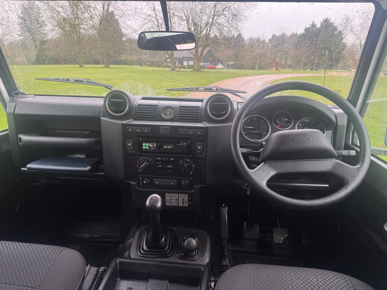 Used Land Rover Defender 2014 for sale - 77544961: Photo 11