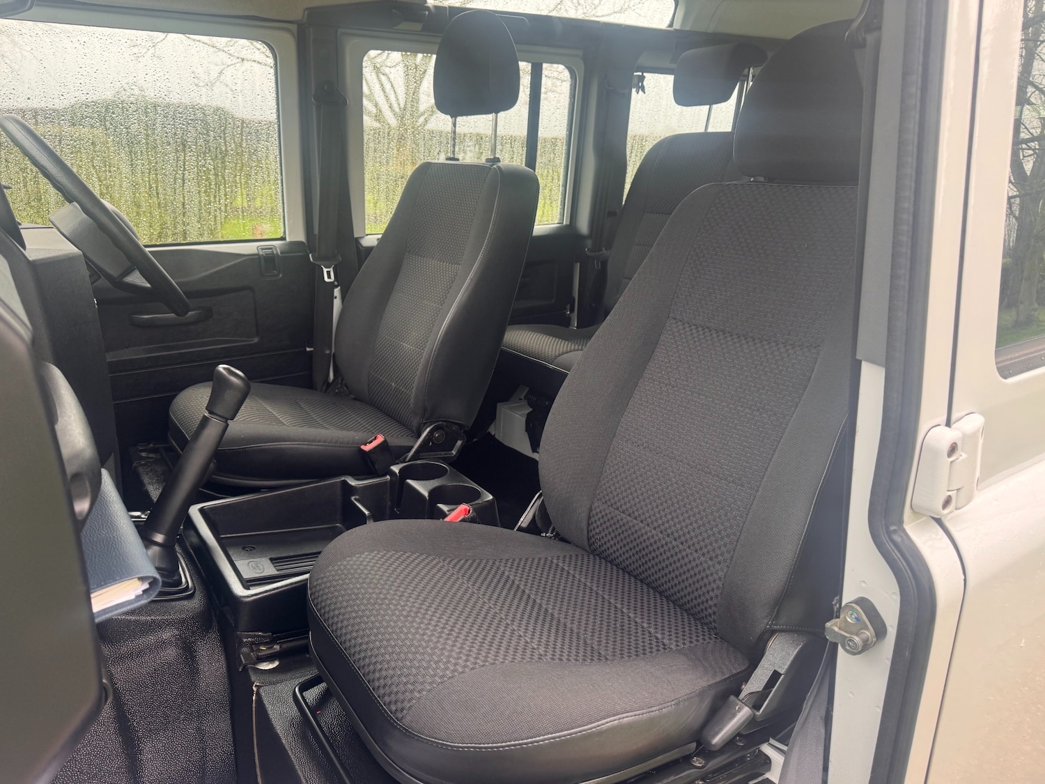 Used Land Rover Defender 2014 for sale - 77544961: Photo 12