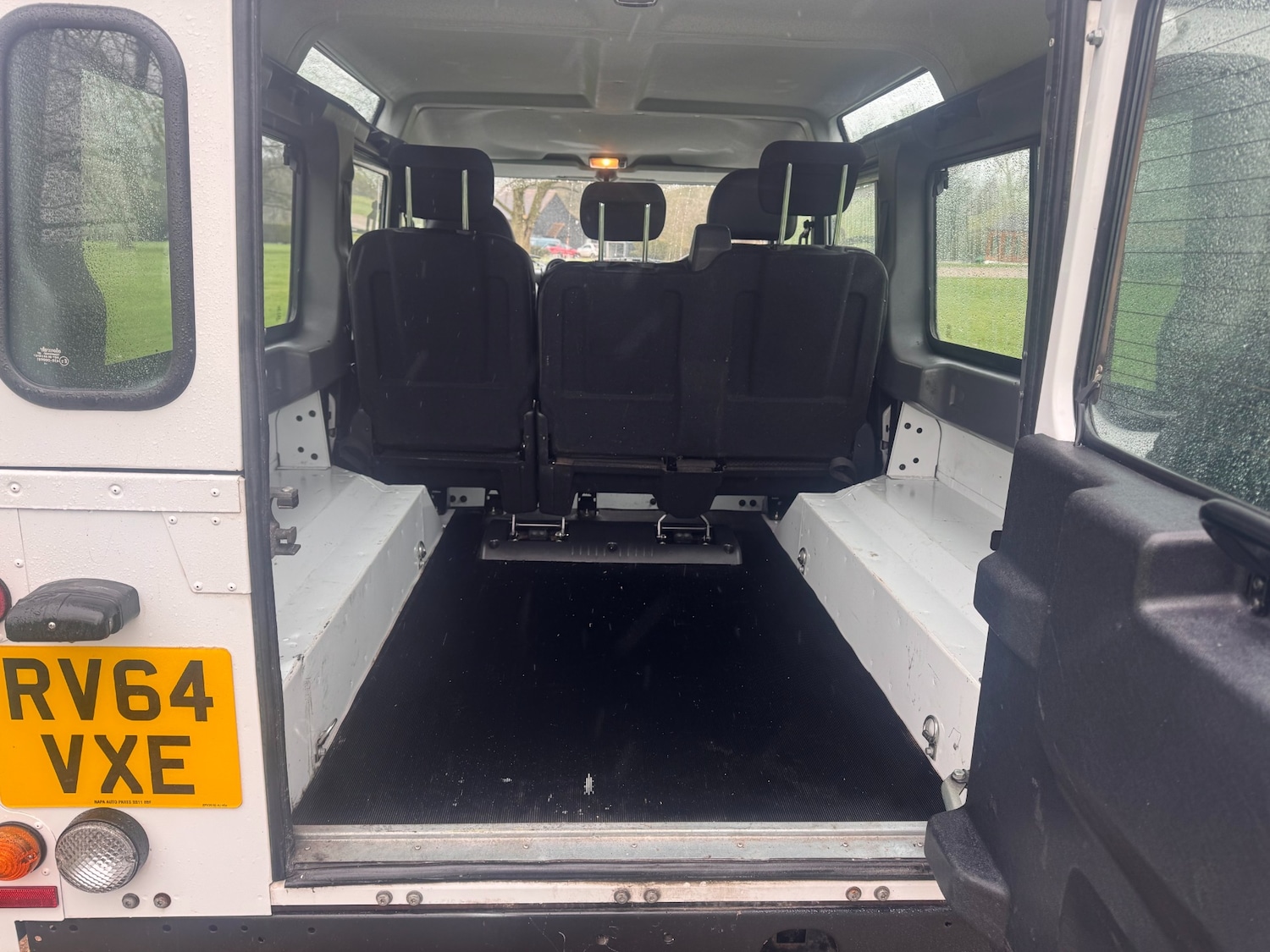 Used Land Rover Defender 2014 for sale - 77544961: Photo 16