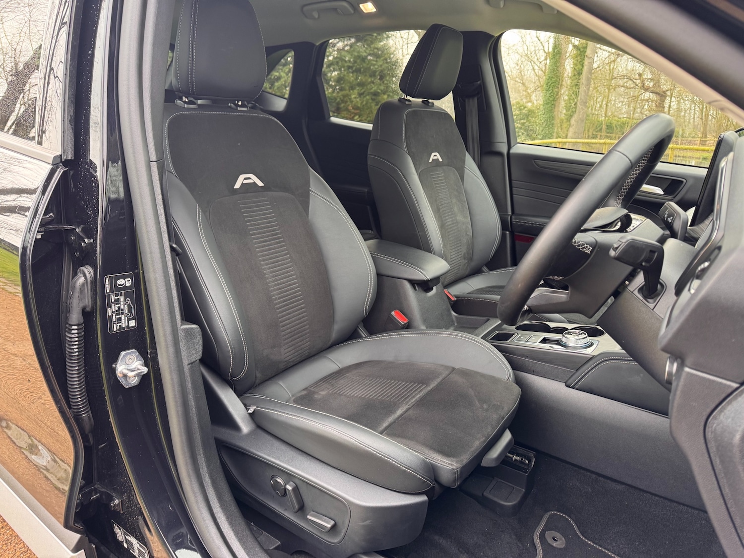 Used Ford Kuga 2024 for sale - 77336328: Photo 9