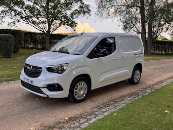 Vauxhall - Combo