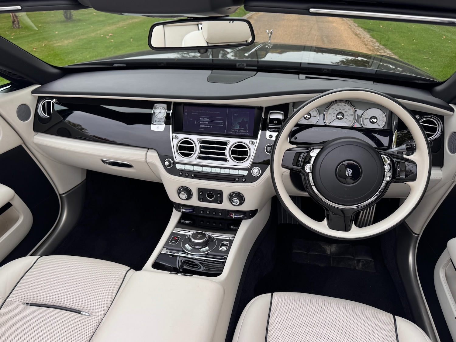 Used Rolls-Royce Silver Dawn 2019 for sale - 76309621: Photo 15