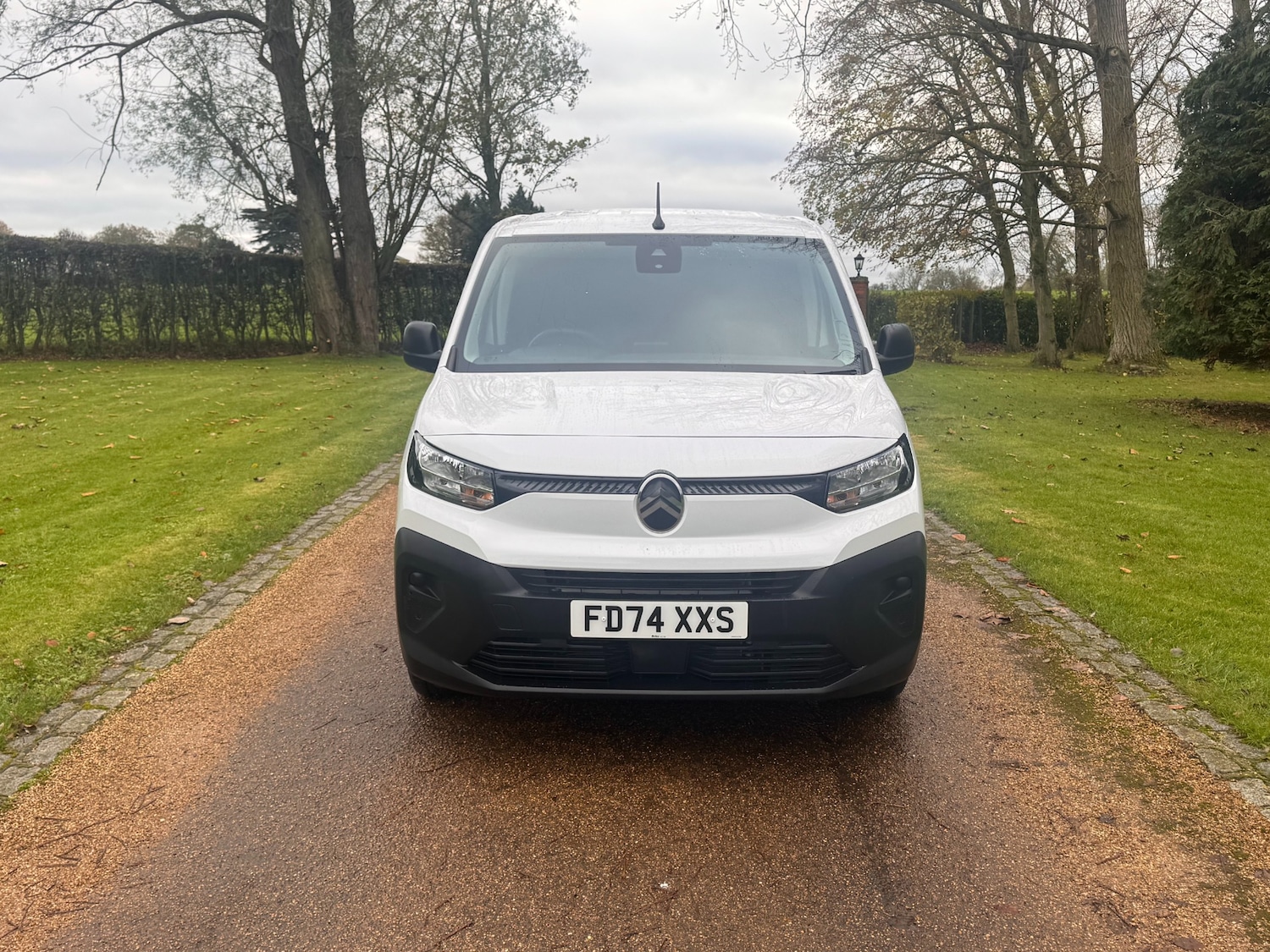 Used Citroen Berlingo 2024 for sale - 77100593: Photo 2