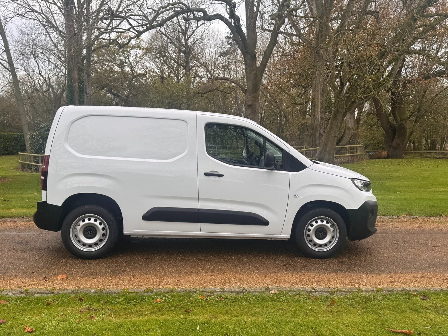 Used Citroen Berlingo 2024 for sale - 77100593: Photo 4