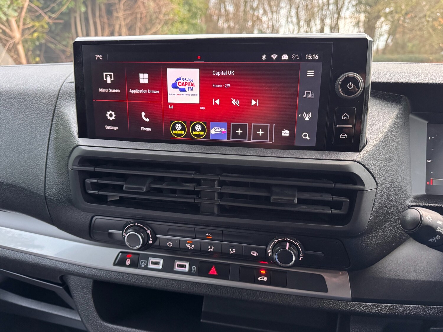 Used Vauxhall Vivaro 2024 for sale - 76882059: Photo 11