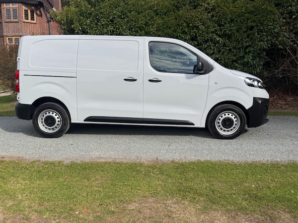 Used Citroen Dispatch 2023 for sale - 76225152: Photo 5