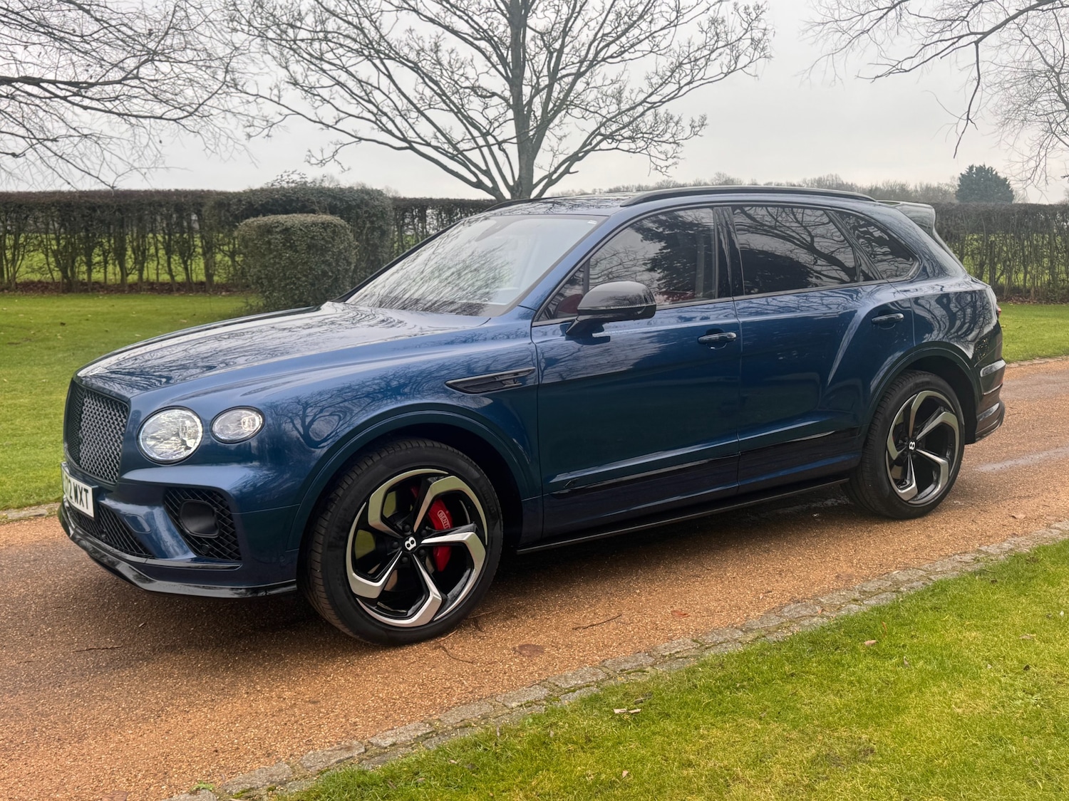 Used Bentley Bentayga 2022 for sale - 77323390: Photo 2