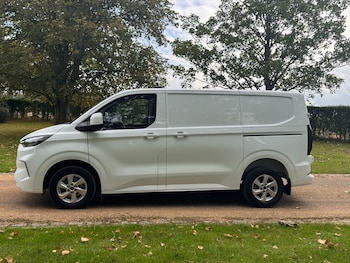 Used Ford Transit Custom 2024 for sale - 76170404: Photo