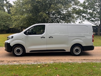 Used Vauxhall Vivaro 2024 for sale - 75366853: Photo