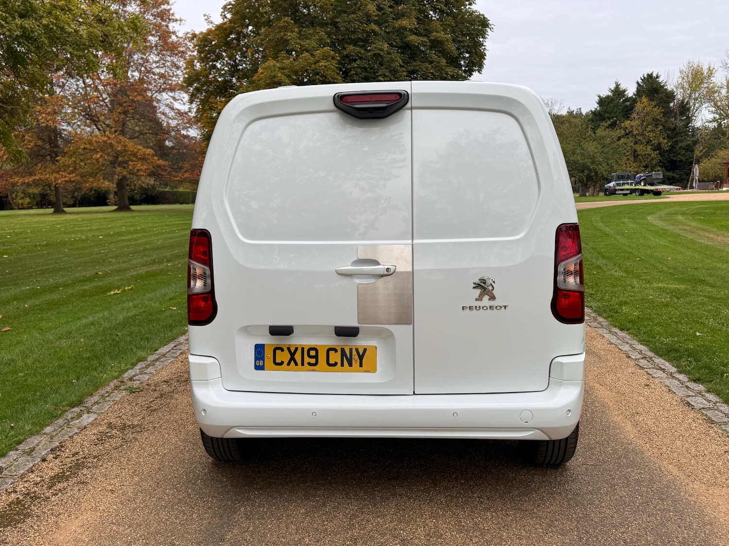 Used Peugeot Partner 2019 for sale - 76317469: Photo 7