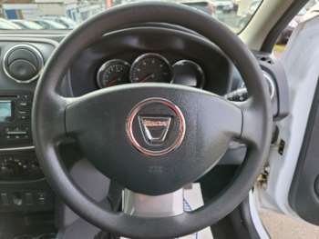 Used Dacia Sandero Stepway 2013 for sale - 73908345: Photo