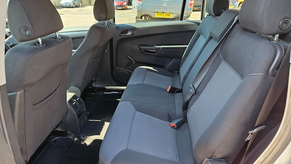 Used Vauxhall Zafira 2008 for sale - 74346037: Photo 12