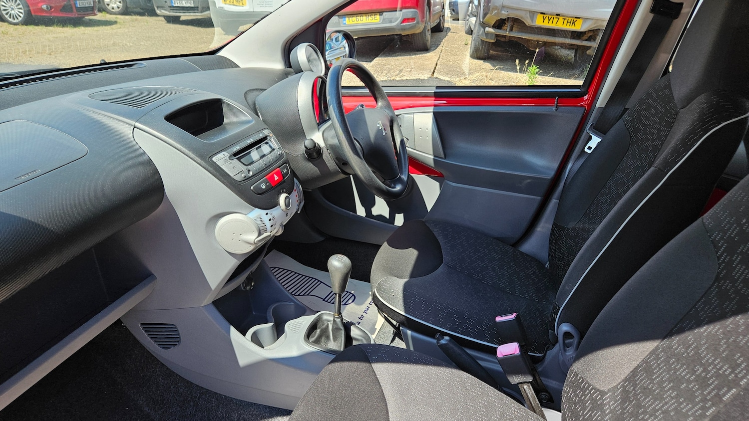 Used Peugeot 107 2009 for sale - 76187015: Photo 11