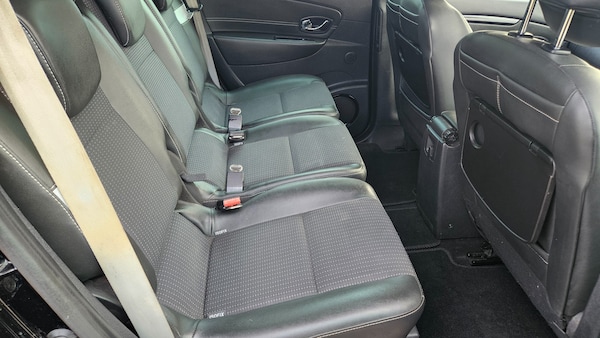 Used Renault Grand Scenic 2013 for sale - 76128032: Photo 11
