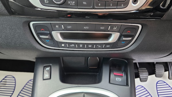Used Renault Grand Scenic 2013 for sale - 76128032: Photo 28