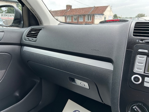 Used Volkswagen Golf 2009 for sale - 75337812: Photo 20