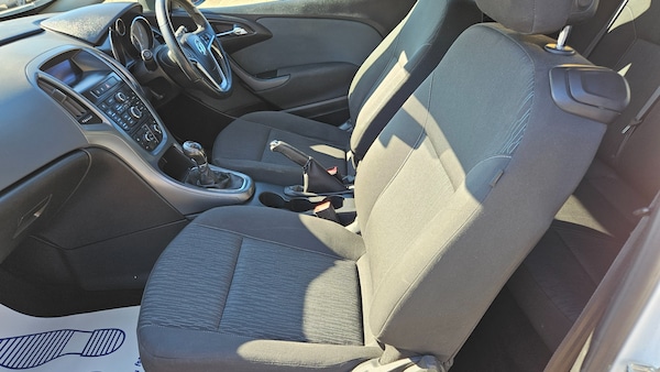 Used Vauxhall Astra 2015 for sale - 73908353: Photo 16