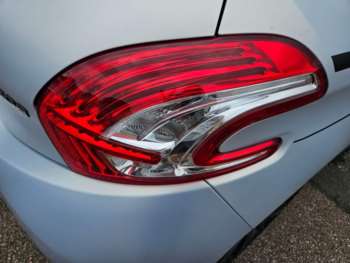 Used Peugeot 208 2013 for sale - 73908348: Photo
