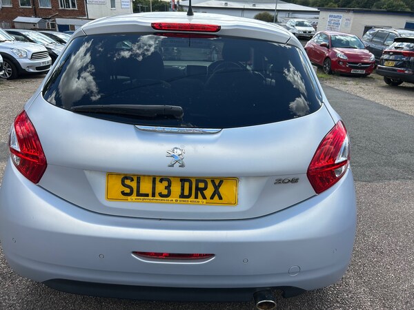 Used Peugeot 208 2013 for sale - 73908348: Photo 7