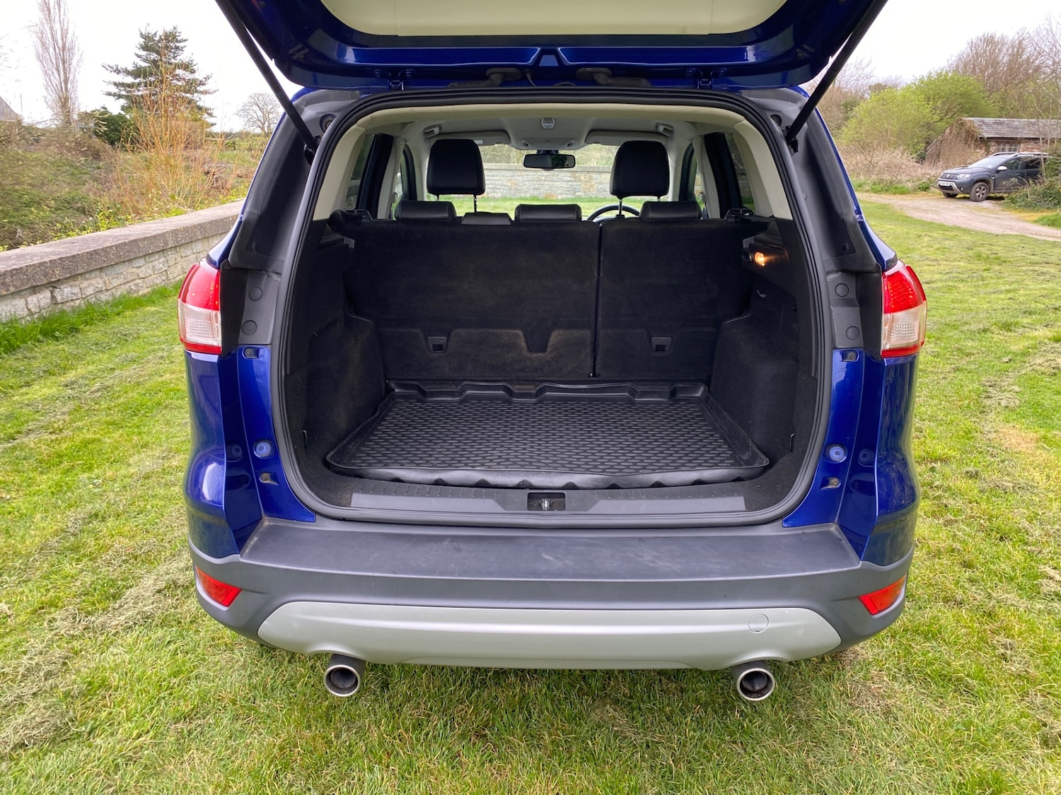 Used Ford Kuga 2014 for sale - 77997000: Photo 10