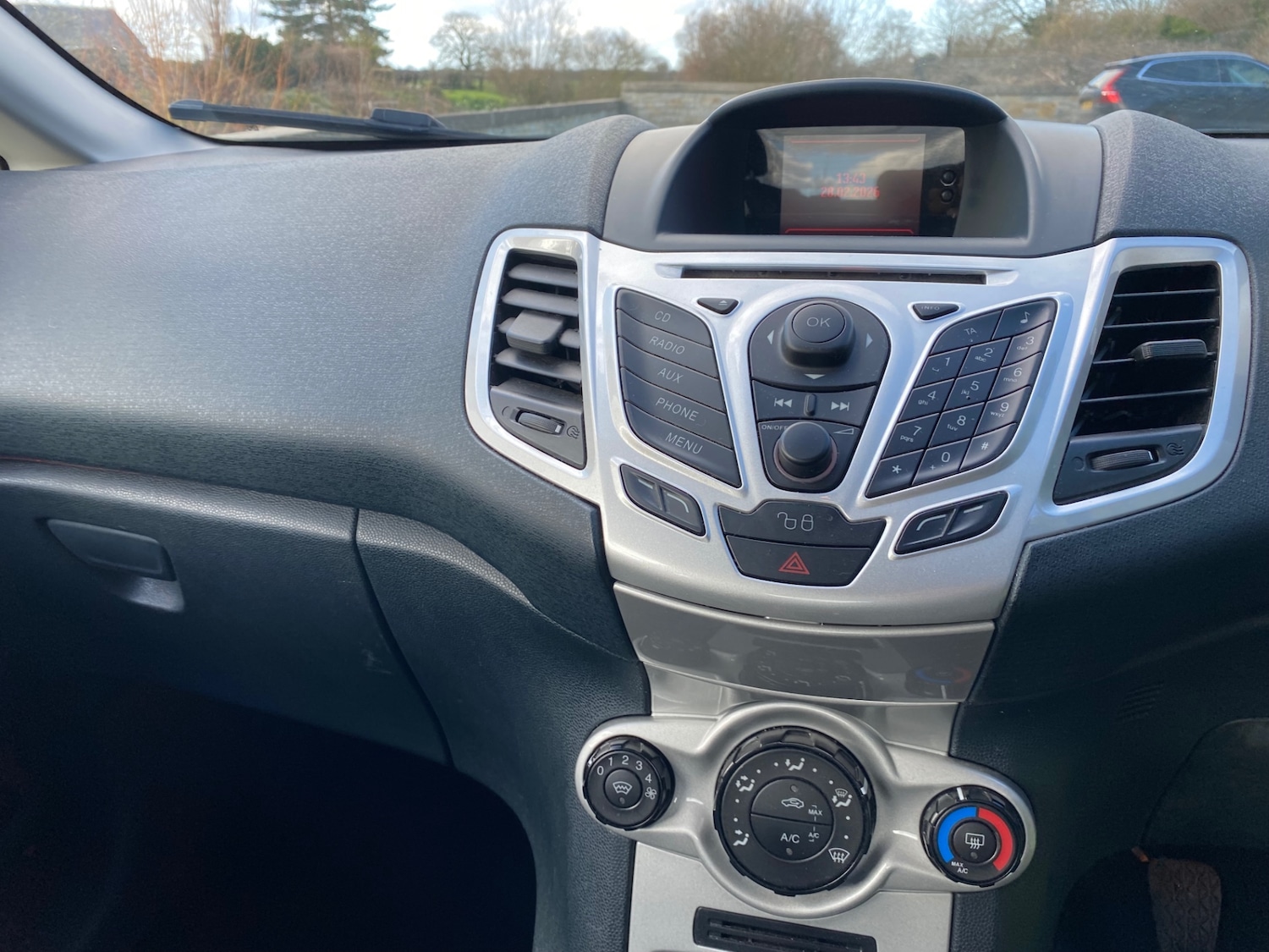 Used Ford Fiesta 2011 for sale - 77729129: Photo 13