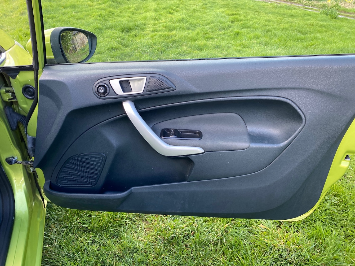 Used Ford Fiesta 2011 for sale - 77729129: Photo 14