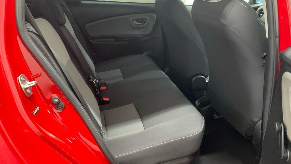 Used Toyota Yaris 2018 for sale - 77729044: Photo 10