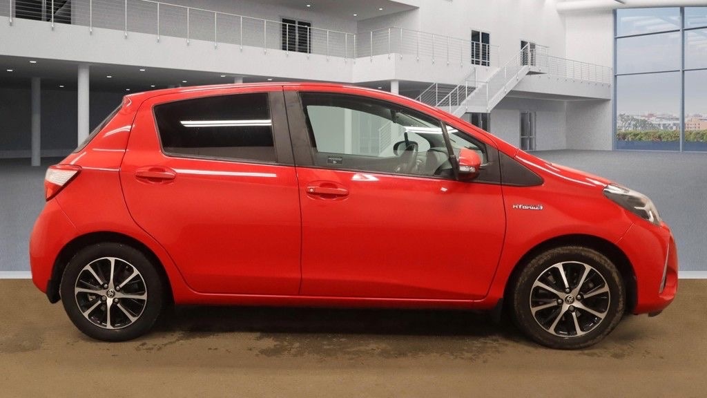 Used Toyota Yaris 2018 for sale - 77729044: Photo 5