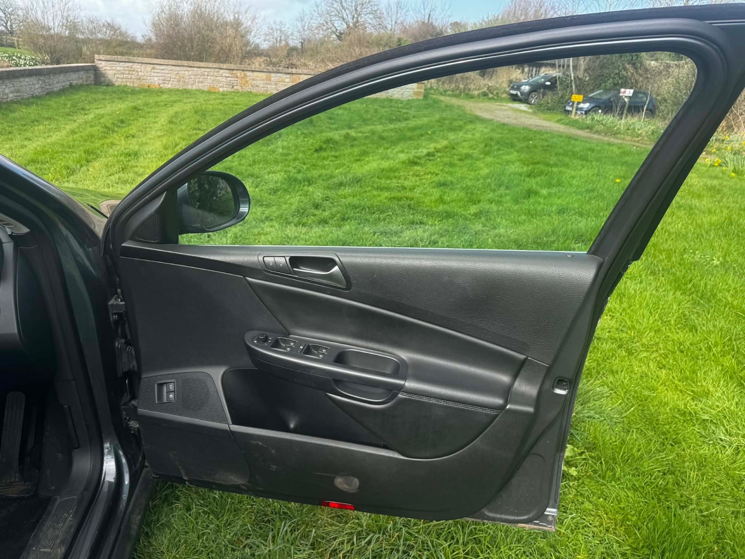 Used Volkswagen Passat 2009 for sale - 77888246: Photo 8