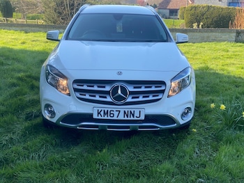 Used Mercedes-Benz GLA 2017 for sale - 77961620: Photo
