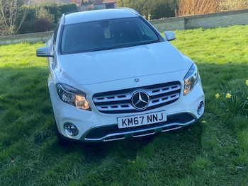 Used Mercedes-Benz GLA 2017 for sale - 77961620: Photo