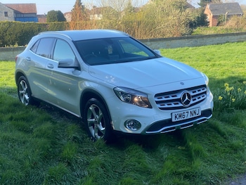 Used Mercedes-Benz GLA 2017 for sale - 77961620: Photo