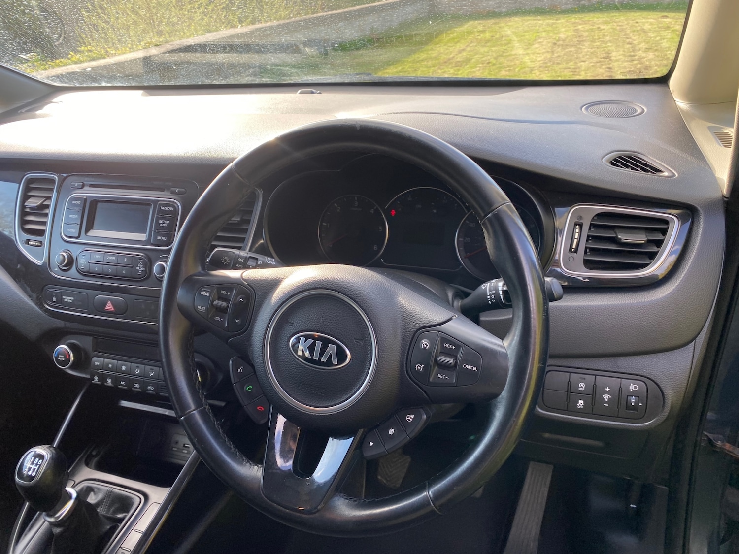 Used Kia Carens 2015 for sale - 78176163: Photo 12