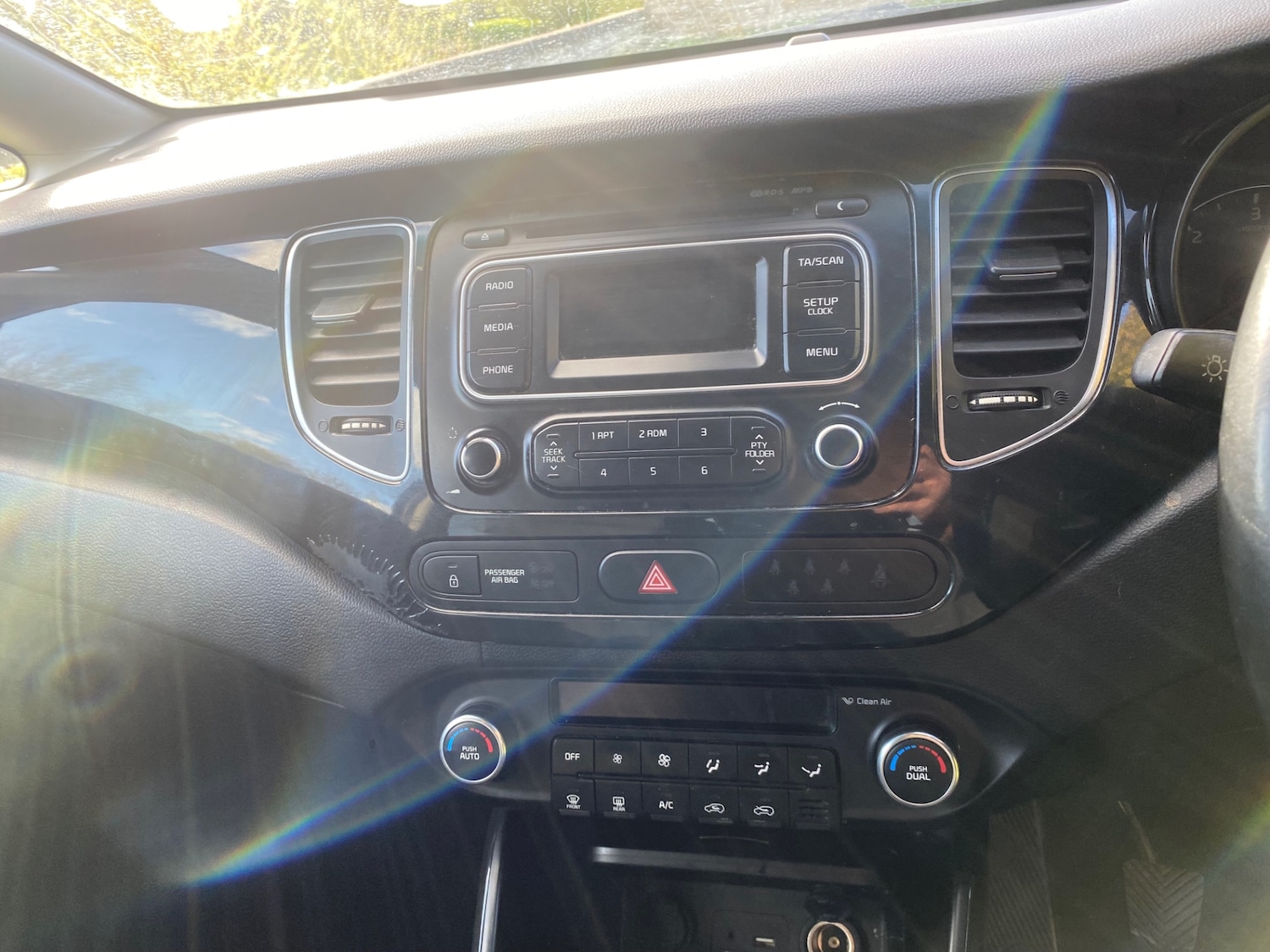 Used Kia Carens 2015 for sale - 78176163: Photo 13