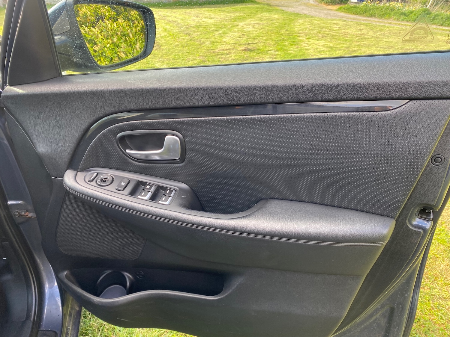 Used Kia Carens 2015 for sale - 78176163: Photo 15