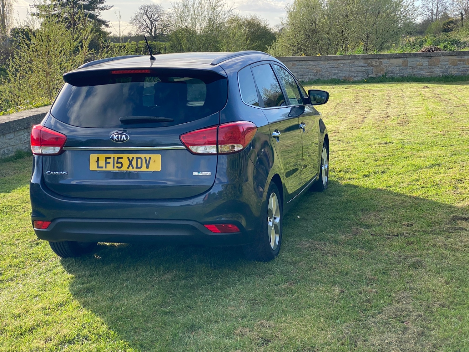 Used Kia Carens 2015 for sale - 78176163: Photo 8