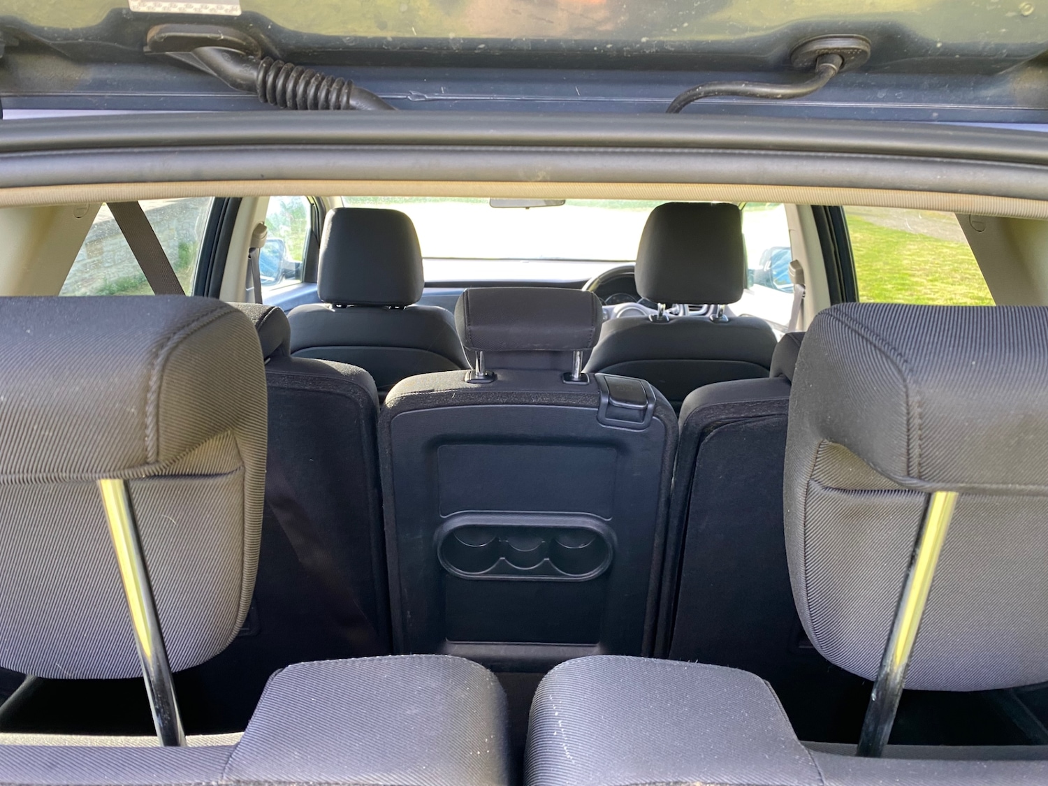 Used Kia Carens 2015 for sale - 78176163: Photo 9