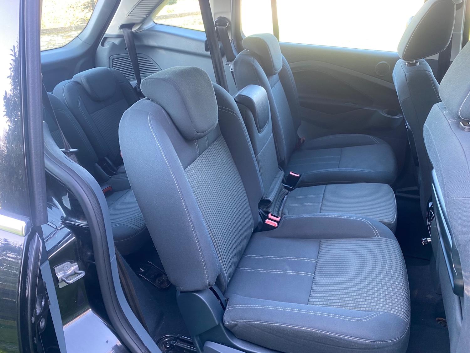 Used Ford Grand C-Max 2011 for sale - 77961613: Photo 14