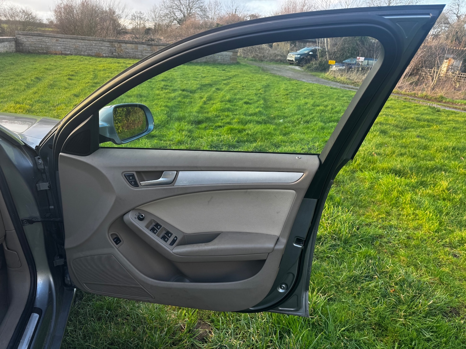 Used Audi A4 2011 for sale - 77656613: Photo 11