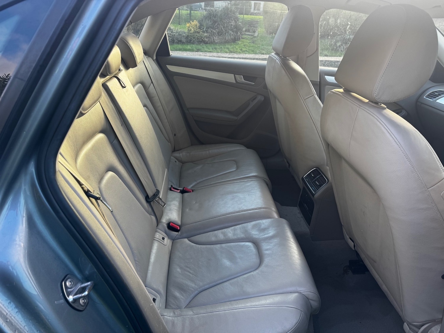 Used Audi A4 2011 for sale - 77656613: Photo 12