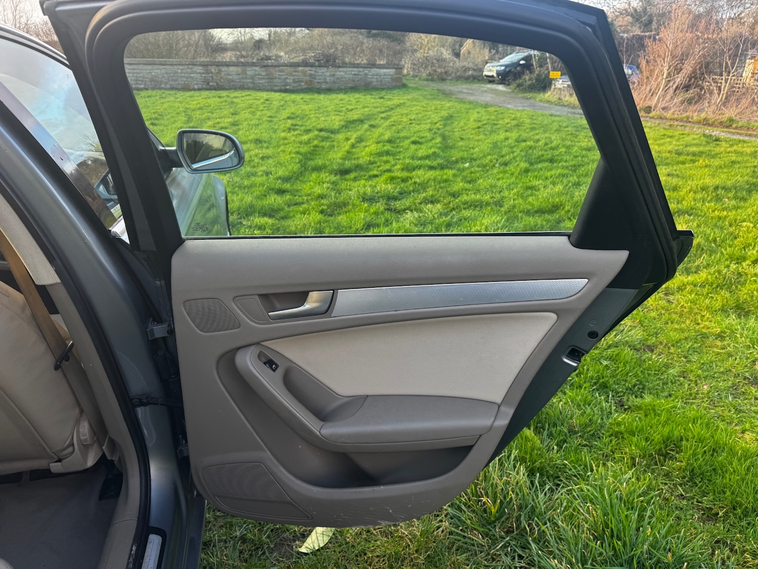 Used Audi A4 2011 for sale - 77656613: Photo 13