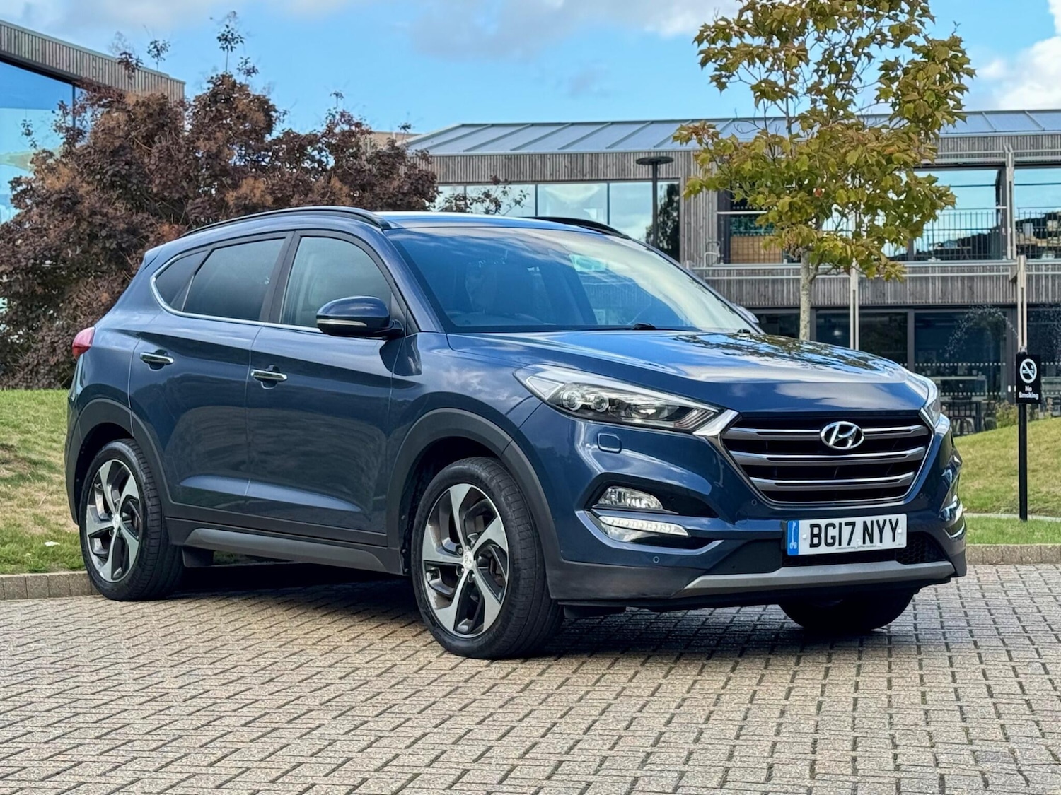 Used Hyundai TUCSON 2017 for sale - 76377310: Photo 1