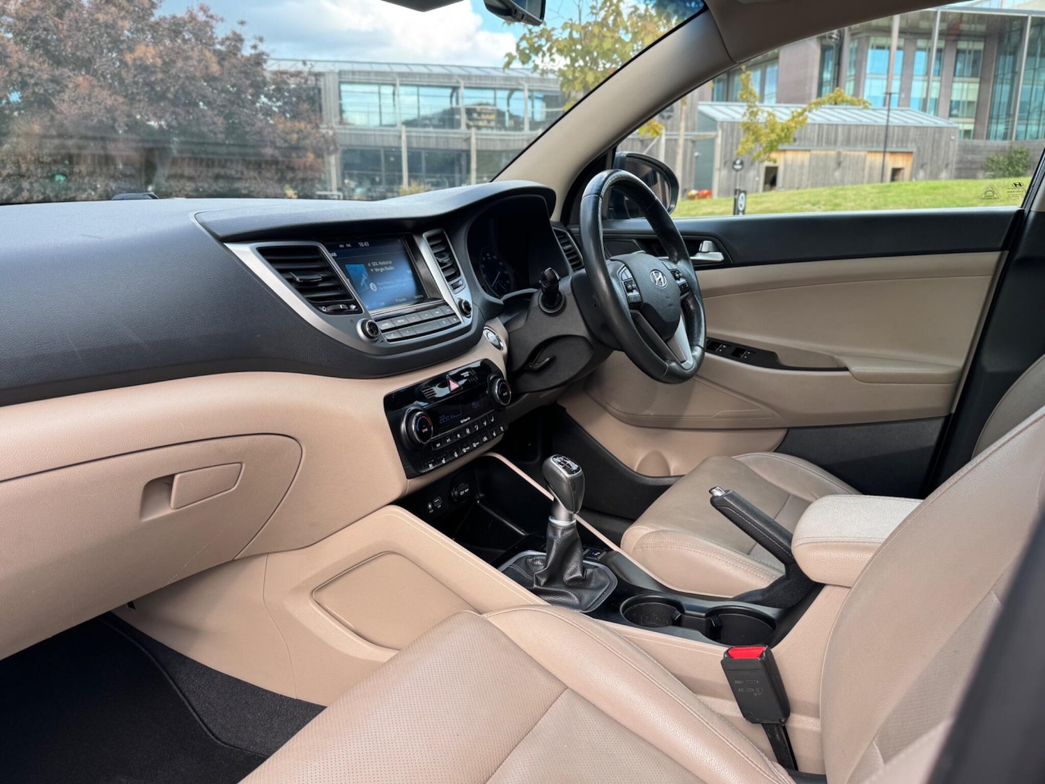 Used Hyundai TUCSON 2017 for sale - 76377310: Photo 12