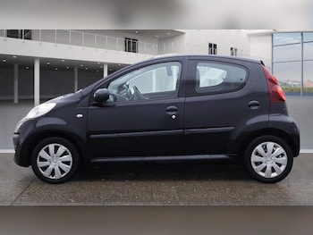 Used Peugeot 107 2014 for sale - 76584462: Photo