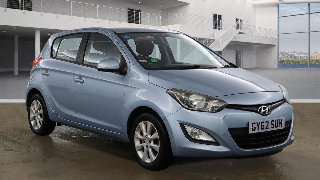 Used Hyundai i20 2012 for sale - 76377601: Photo 1