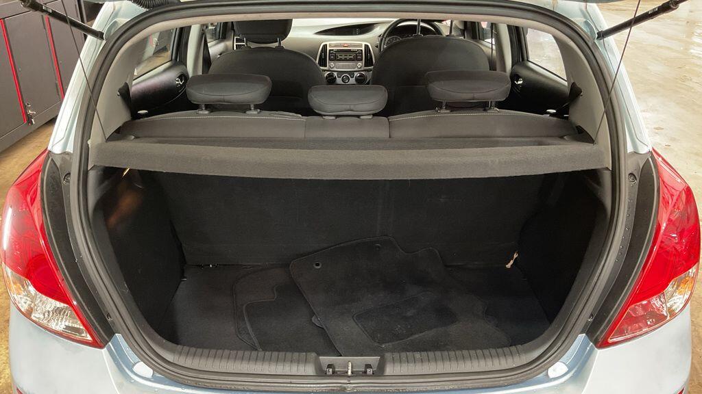 Used Hyundai i20 2012 for sale - 76377601: Photo 11