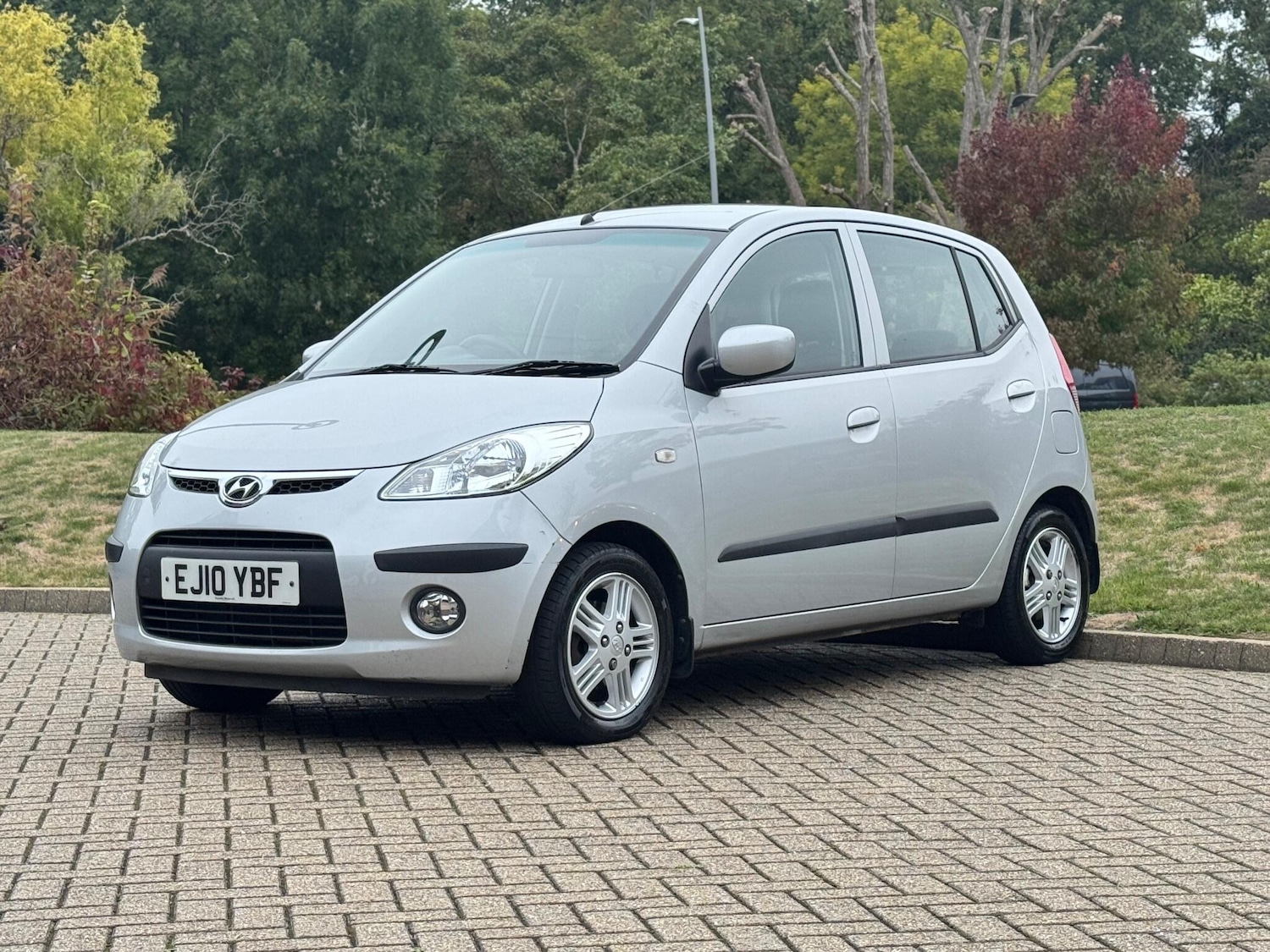 Used Hyundai i10 2010 for sale - 76378049: Photo 4