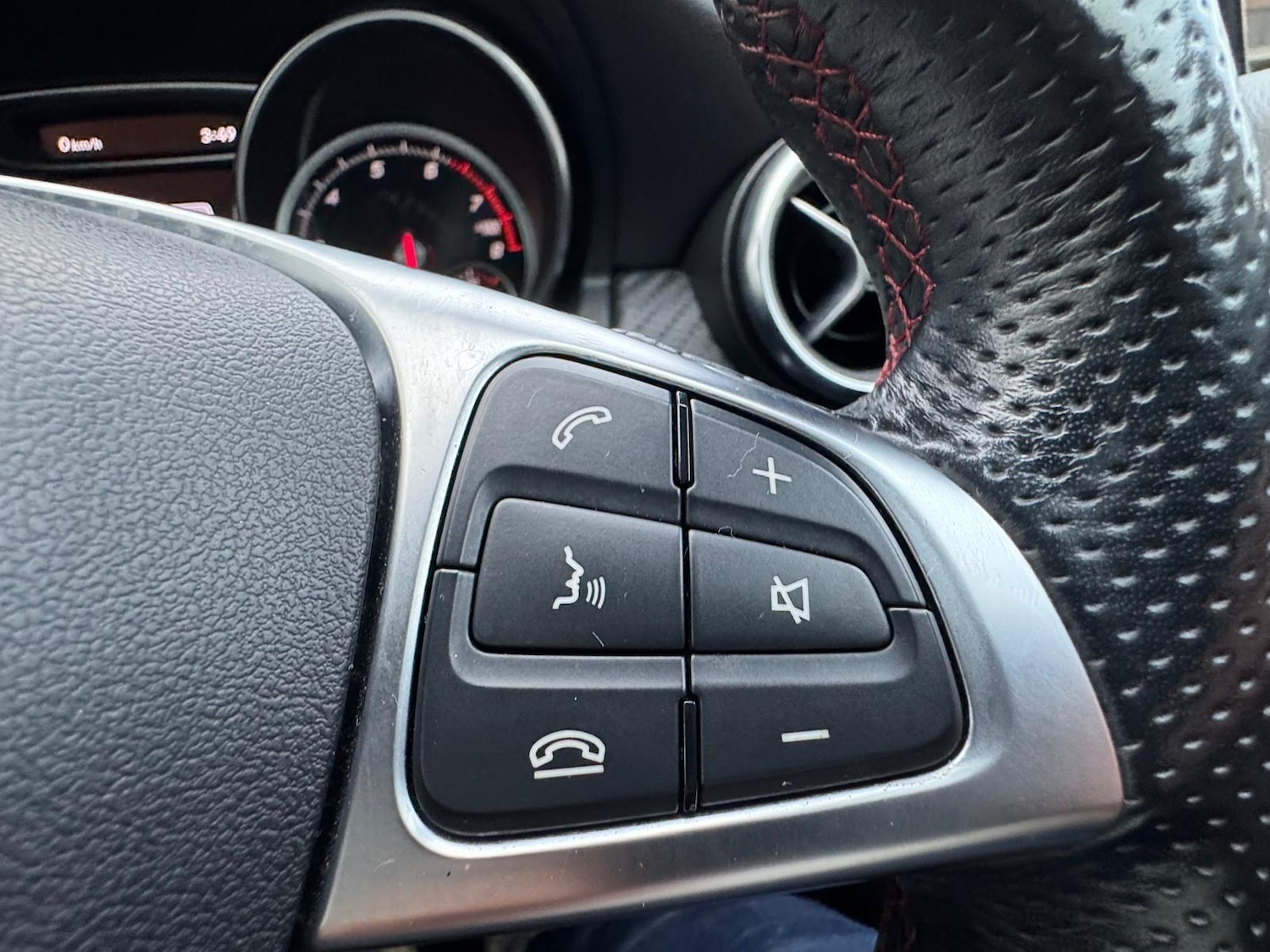 Used Mercedes-Benz A-Class 2018 for sale - 76607777: Photo 21