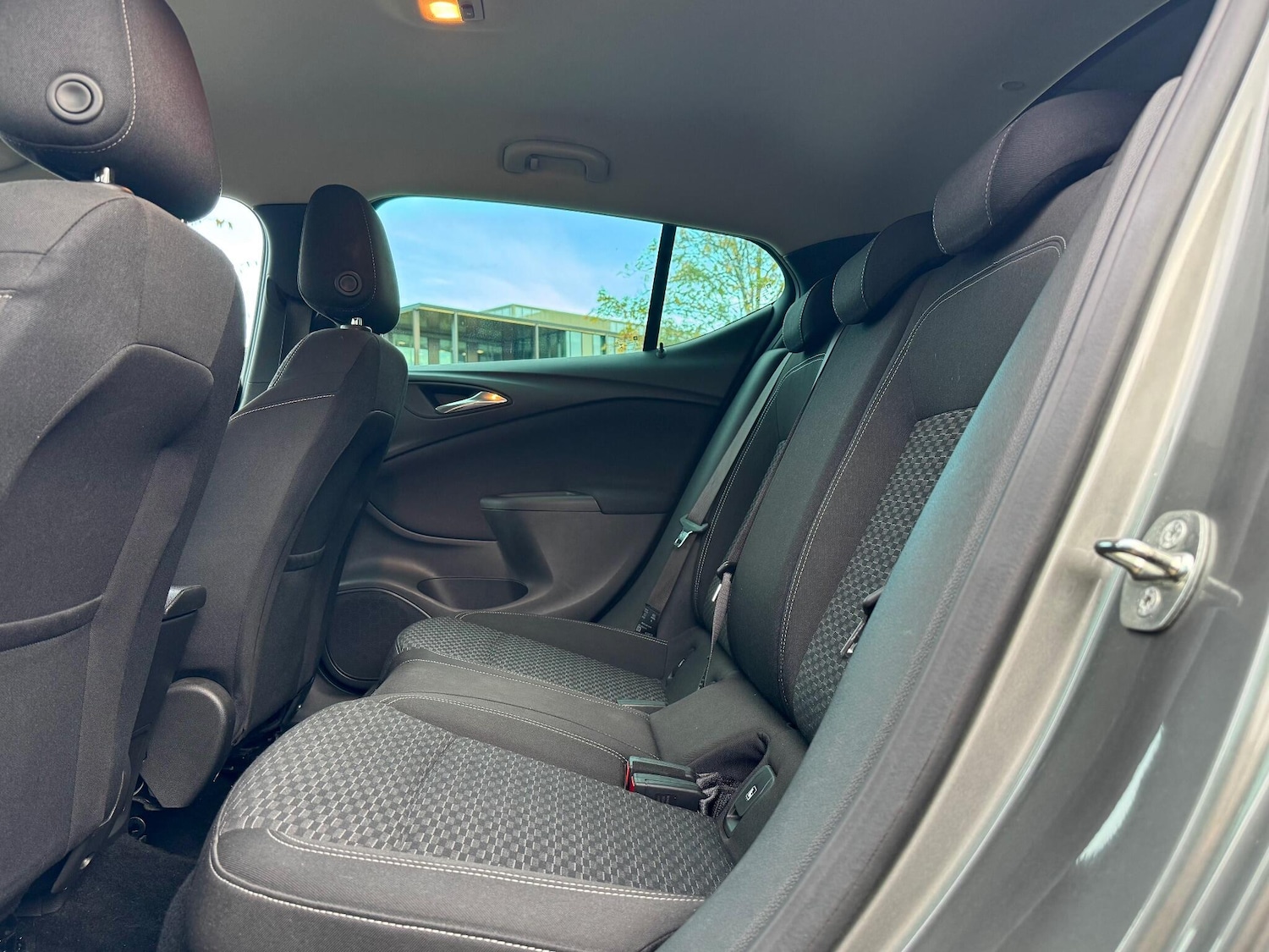 Used Vauxhall Astra 2019 for sale - 76377997: Photo 19