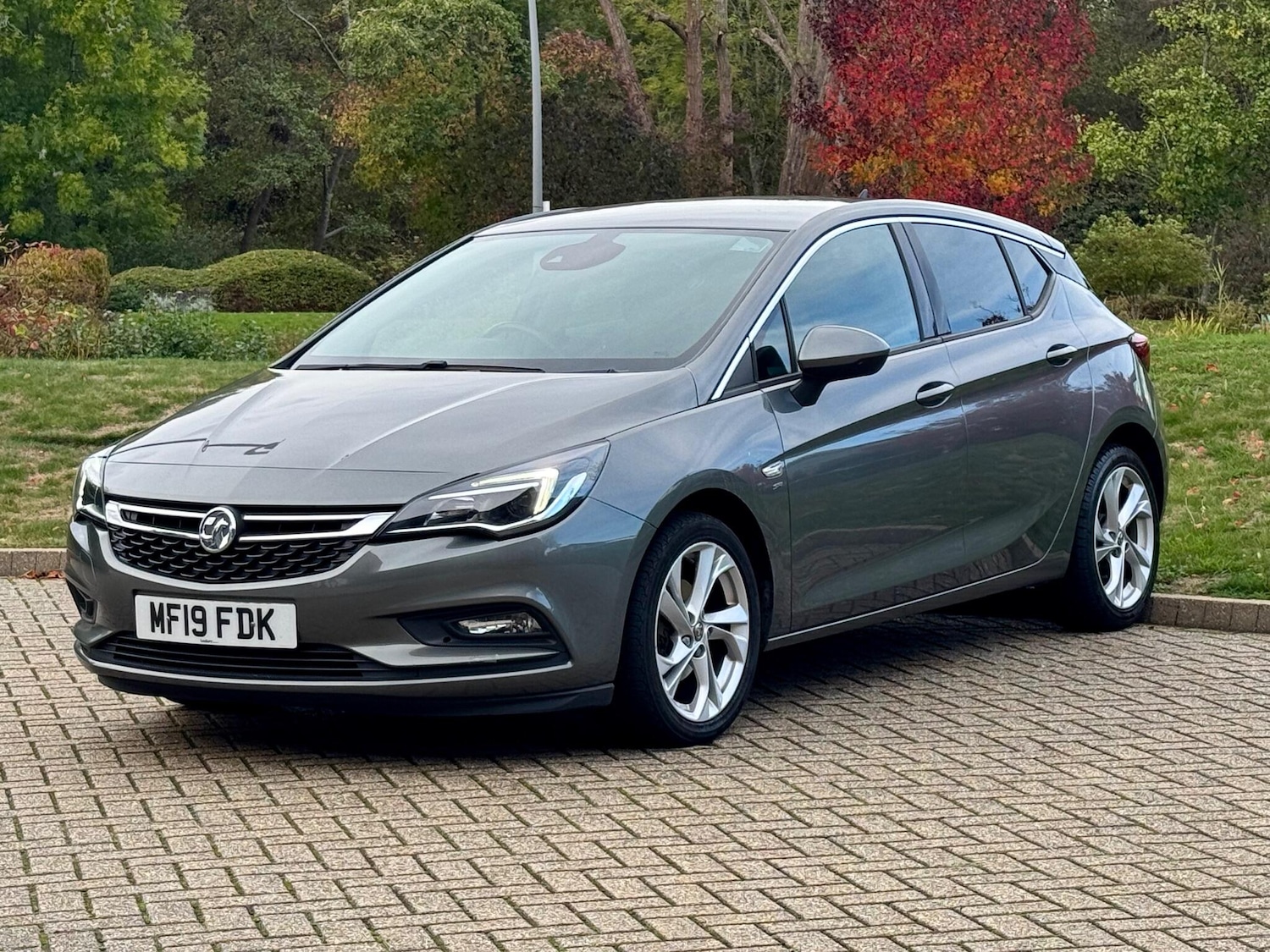 Used Vauxhall Astra 2019 for sale - 76377997: Photo 3